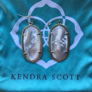 Kendra Scott Danielle earrings